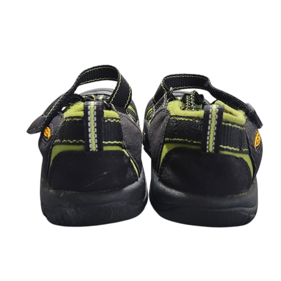 Keen‎ Newport Hybrid Sandals velcro closure black lime green little boy's size 2 - Picture 2 of 11